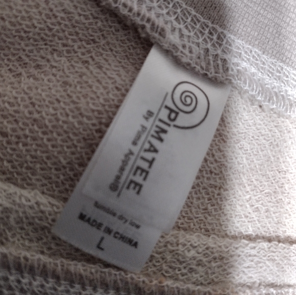 Set of 2 off Shoulder Sweatshirts/ SZ L/ New No tags - Picture 13 of 14